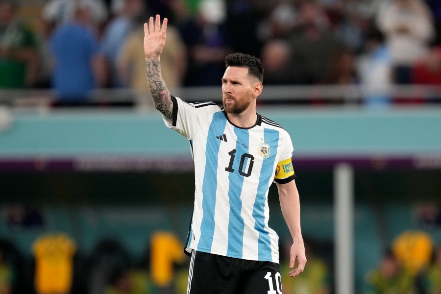 Lionel Messi pone a Argentina en los Cuartos de Final