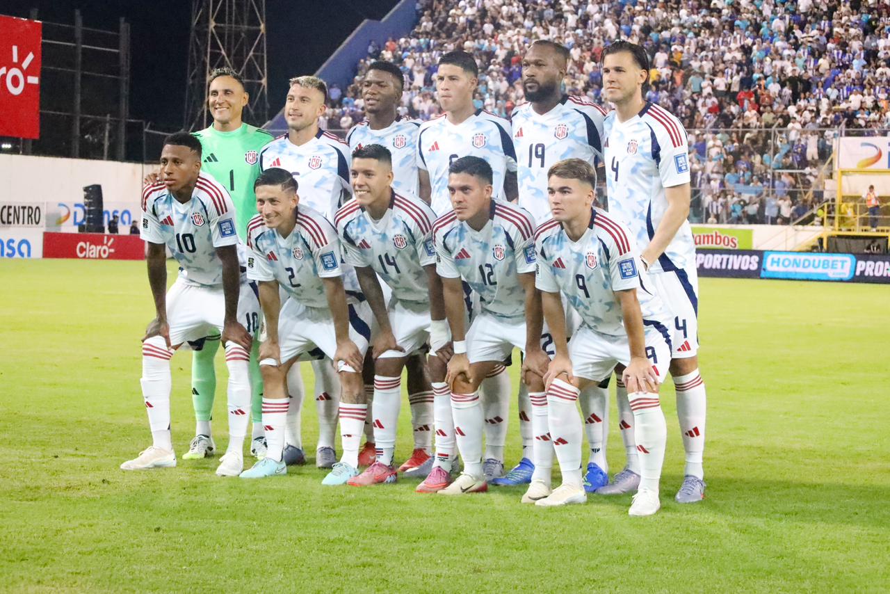 Costa Rica gana y aún siguen con vida