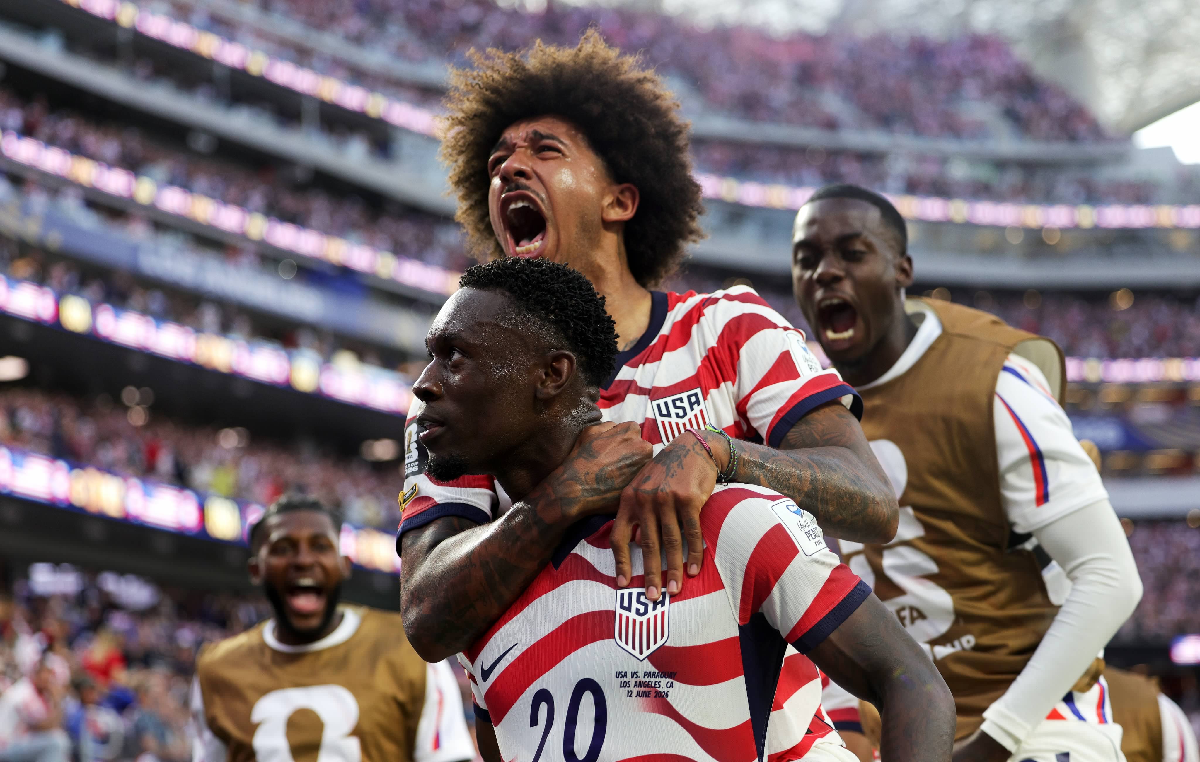 Estados Unidos goleo a Paraguay en su presentación