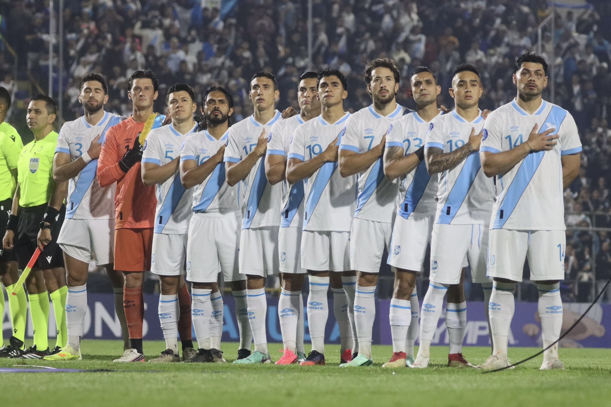 Guatemala aplasto a la Selecta